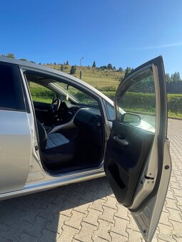 Toyota Auris - 9
