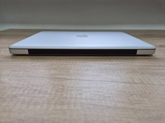 MacBook Pro (13-inch, 2009) /Core 2 Duo/4GB RAM/256GB SSD - 9