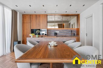 NA PREDAJ mediteránska vila s pôsobivým 360° výhľadom na mor - 9