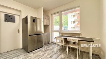 NEWCASTLE⏐PRENÁJOM 3 izbový byt s balkónom (80m2) - 9