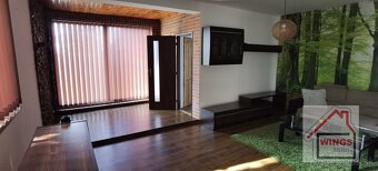 Rodinný dom s dvoma bytovými jednotkami Váhovce - 9