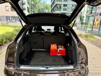 Audi Q3 2.0 TDI quattro S-Line - 9
