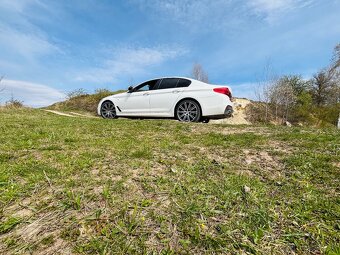 BMW 520d xDrive A/T - 9