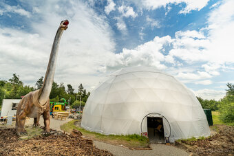 DINOPARK – kupola + 3 kontajnery + 11 dinosaurov - 9