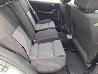 REZERVOVANE...Volkswagen Golf IV 1.9 SDI 50 KW...Klíma,Tažné - 9