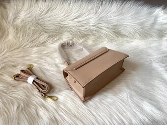 Kabelka Jacquemus Long Chiquito - béžová - 9
