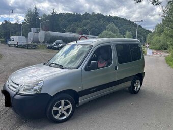 CITROËN BERLINGO 1.4i - 9