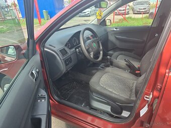 Predám Škoda Fabia 1.2 HTP 47kw 159000km - 9
