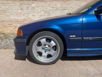 BMW e36 320i touring - 9