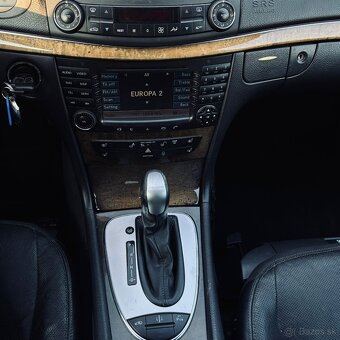 Mercedes-Benz E500 W211 5.0 V8 – 225 kW - 9