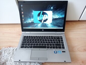 HP elitebook 8470p / 4gb ram / Intel core i5 / ssd / Win 7- - 9