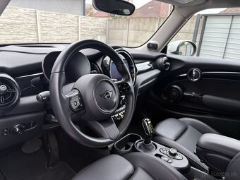 Mini Cooper SE - 9