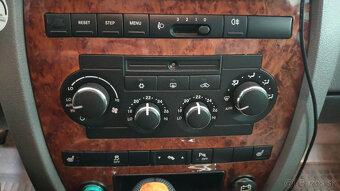 Jeep Grand Cherokee Overland 3,0crd - 9