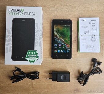 Mobilny telefon EVOLVEO StrongPhone G2 + darceky - 9