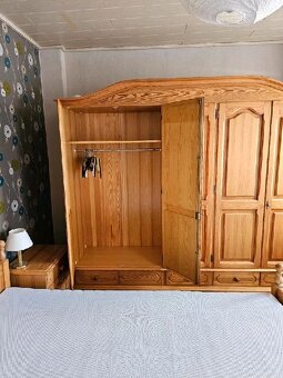 Masivní ložnice(220) - 9