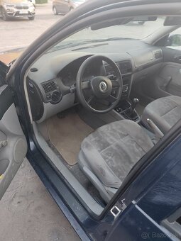 Golf 4 1.4 55 kw - 9