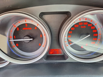 Predám MAZDA 6 COMBI 2,2 D - 9
