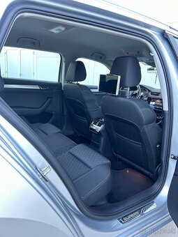 skoda superb 3 combi 2.0 tdi 110 kw Dsg - 9