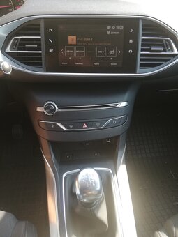 Peugeot 308 Blue 1.5 HDi - 9