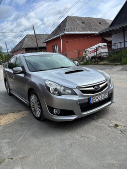 Subaru Legacy 2.0d 4x4 110kw top - 9