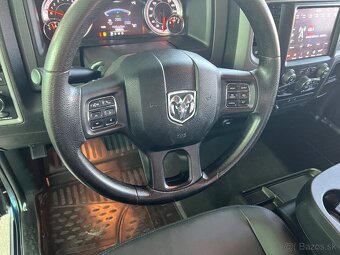 DODGE RAM REBEL5.7 HEMI 4x4. - 9