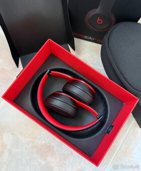 Slúchadlá Beats Solo3 Wireless - vyvzdorované čierno/červené - 9