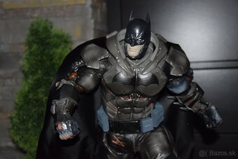 Batman Armored figurka - 9