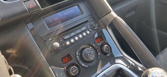 Peugeot 3008 1,6 HDi 11/2012 - 9
