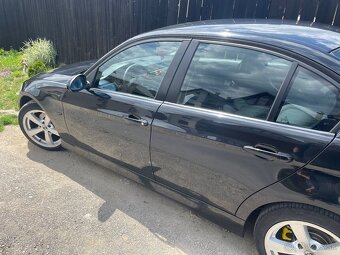 Bmw e90 318i - 9