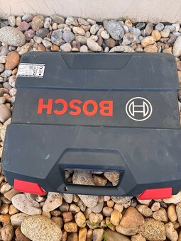 Bosch professional aku vŕtačka s príklepom - 9