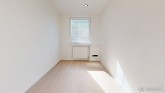 PINK REALITY Na prenájom ŠTÝLOVÝ 3,5-IZBOVÝ BYT ŠAĽA – VEČA - 9