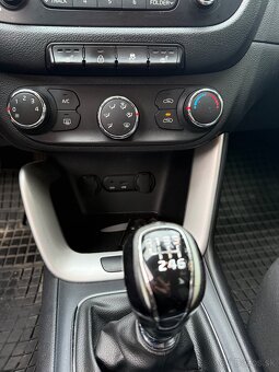 KIA Ceed SW 1.4 CVVT - 9