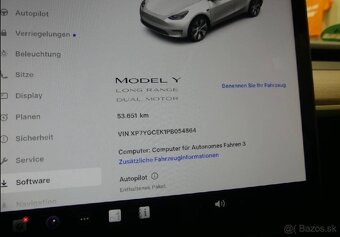 Tesla Model Y 2023 Long Range AWD - 9