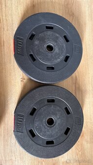 Predám závažia (kotúče) cca 200 kg + stojan – 499 € - 9