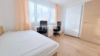 Štýlový 4i byt, REKONŠTRUKCIA, LOGGIA, Butatínska ulica, Pet - 9