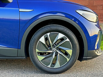 VW ID.4 PERFORMANCE 1.majitel – pouze 30500km  - 9