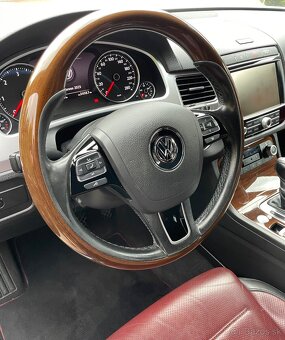 Volkswagen Touareg 3.0 TDI 2015 - 9