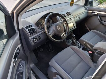 Volkswagen Touran 2.0 TDI - 9