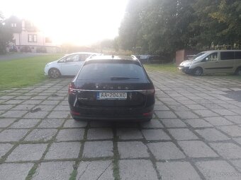 Predám Škoda Superb 3 combi obsah 1,6desel ročník 2020 DSG - 9