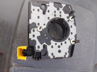 Ford Galaxy, 1,9tdi, 85kw, 2002 - 9