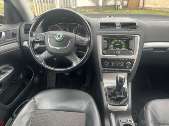 Skoda Octavia 2 2.0 TDI elegance r.v 2011 xenon navi - 9