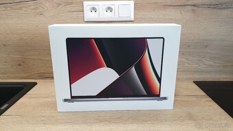 APPLE MACBOOK PRO 16" M1 PRO 1TB - 9