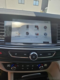 Opel Insignia 2.0 CDTI 125Kw Dynamic 4x4 - 9