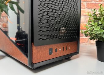 Ryzen 7 9800X3D\32GB\RTX 4080\SSD\850W Zdroj - 9