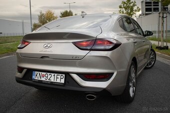 Hyundai i30 Fastback 1.4 T-GDi / SVK / 1.M / - 9