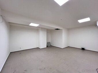 Prenájom priestorov s parkovaním – Narcisová ulica, Košice - 9