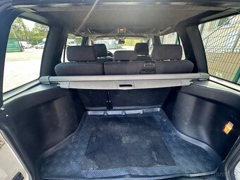 Land Rover Freelander 2,0d - 9