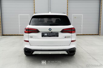 BMW X5 xDriveM50i A/T - 9