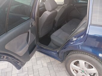 Škoda Octavia combi 1. 1.9tdi 81kw - 9