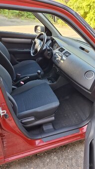 Suzuki swift 1.3 benzín 2010 - 9
